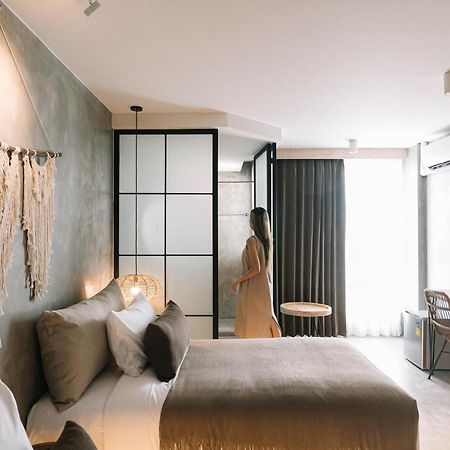 Glory Wabi Sabi Hotel 清迈古城荣耀侘寂酒店 Τσιάνγκ Μάι Εξωτερικό φωτογραφία
