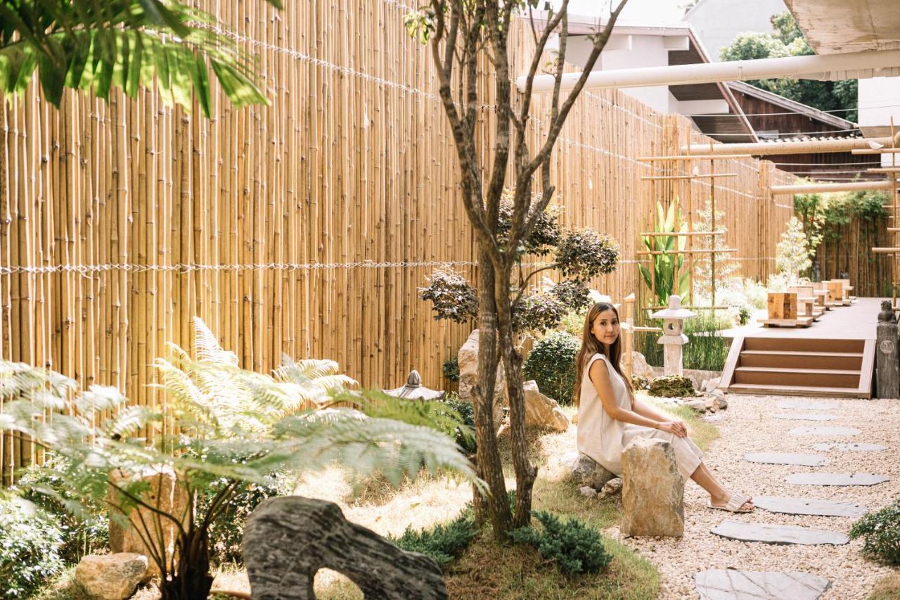 Glory Wabi Sabi Hotel 清迈古城荣耀侘寂酒店 Τσιάνγκ Μάι Εξωτερικό φωτογραφία