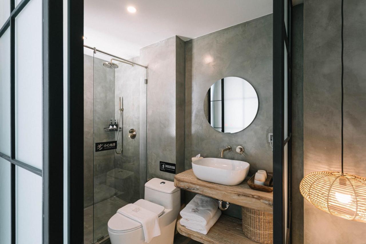 Glory Wabi Sabi Hotel 清迈古城荣耀侘寂酒店 Τσιάνγκ Μάι Εξωτερικό φωτογραφία