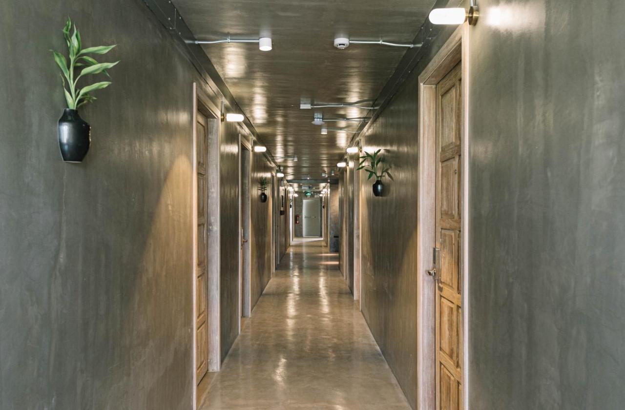 Glory Wabi Sabi Hotel 清迈古城荣耀侘寂酒店 Τσιάνγκ Μάι Εξωτερικό φωτογραφία
